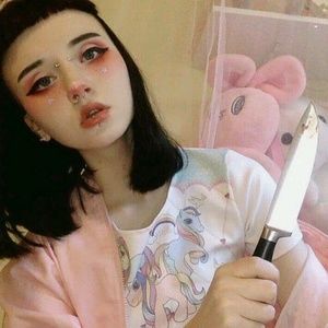 Meet your Posher, Brenda